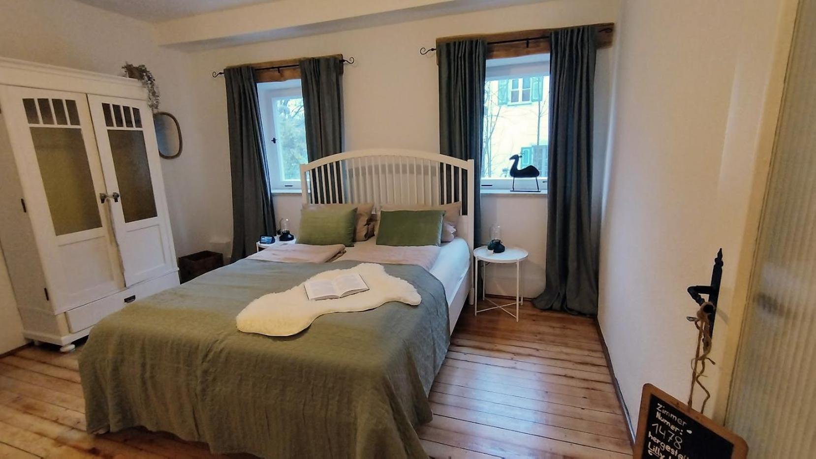 Seenswert - Vegane Pension Und Ferienwohnungen Am Ammersee Pähl الغرفة الصورة